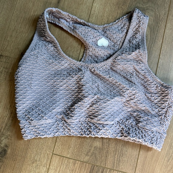 Textured Racerback Sports Bra - Picture 2 of 2